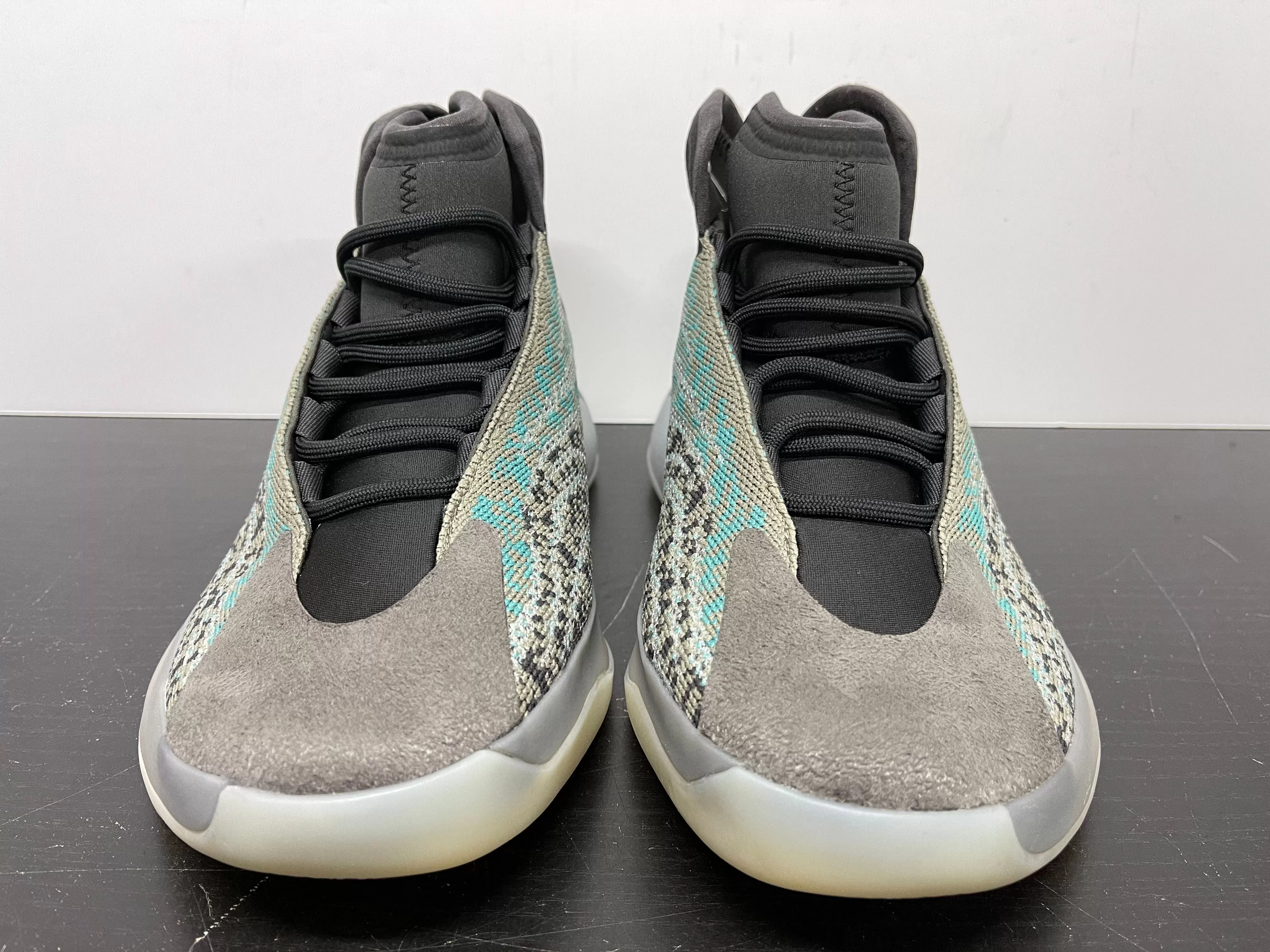 Adidas Yeezy QNTM Teal Blue