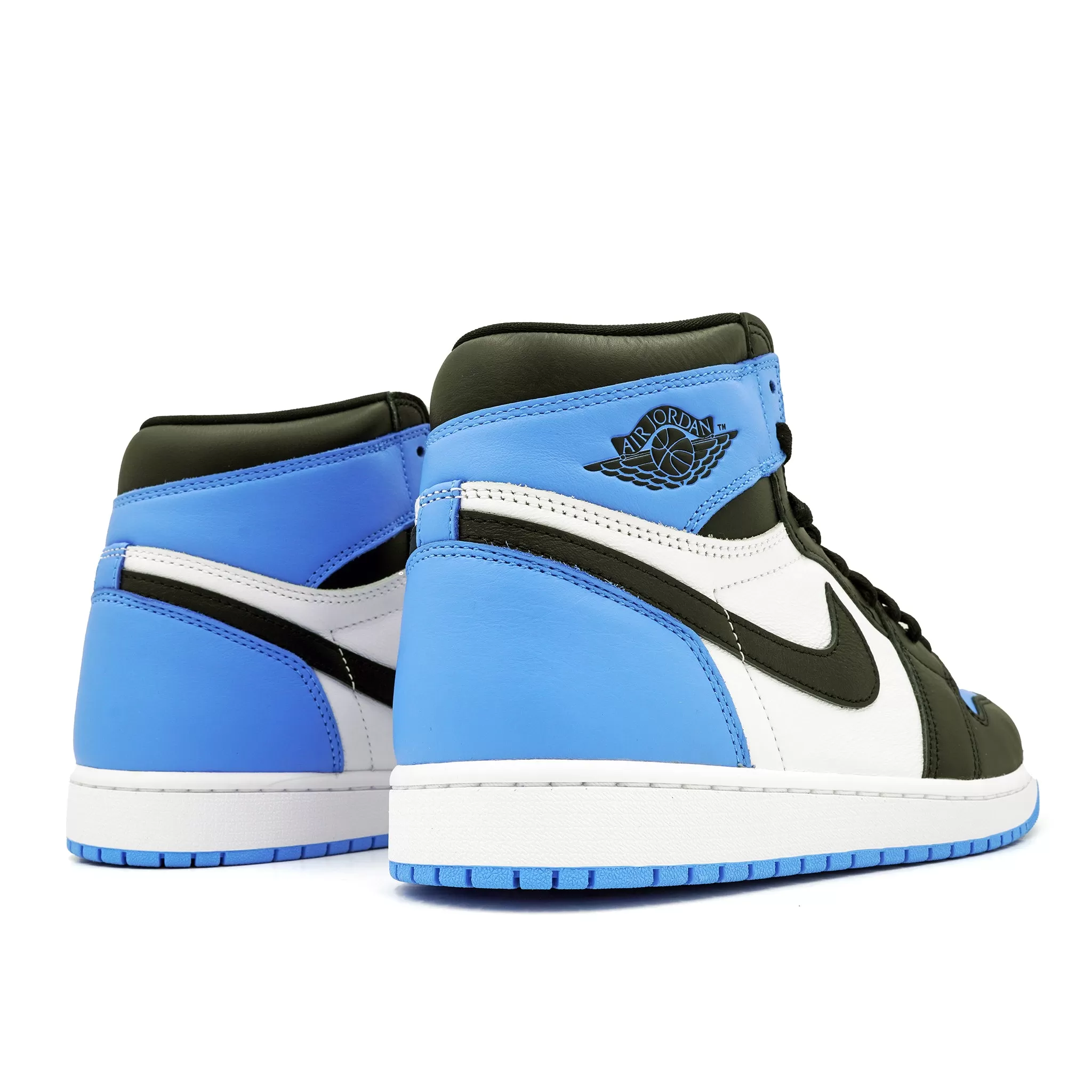 AIR JORDAN 1 RETRO HIGH OG UNC TOE 2023