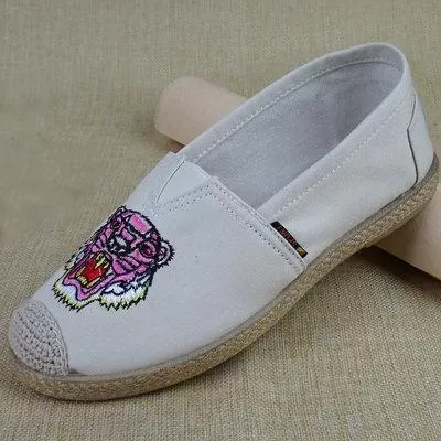 Babakud Embroidery Casual Cloth Paneled Flats Shoes