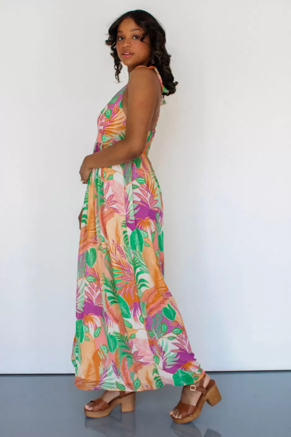 California Girl Flutter Sleeve Maxi Dress