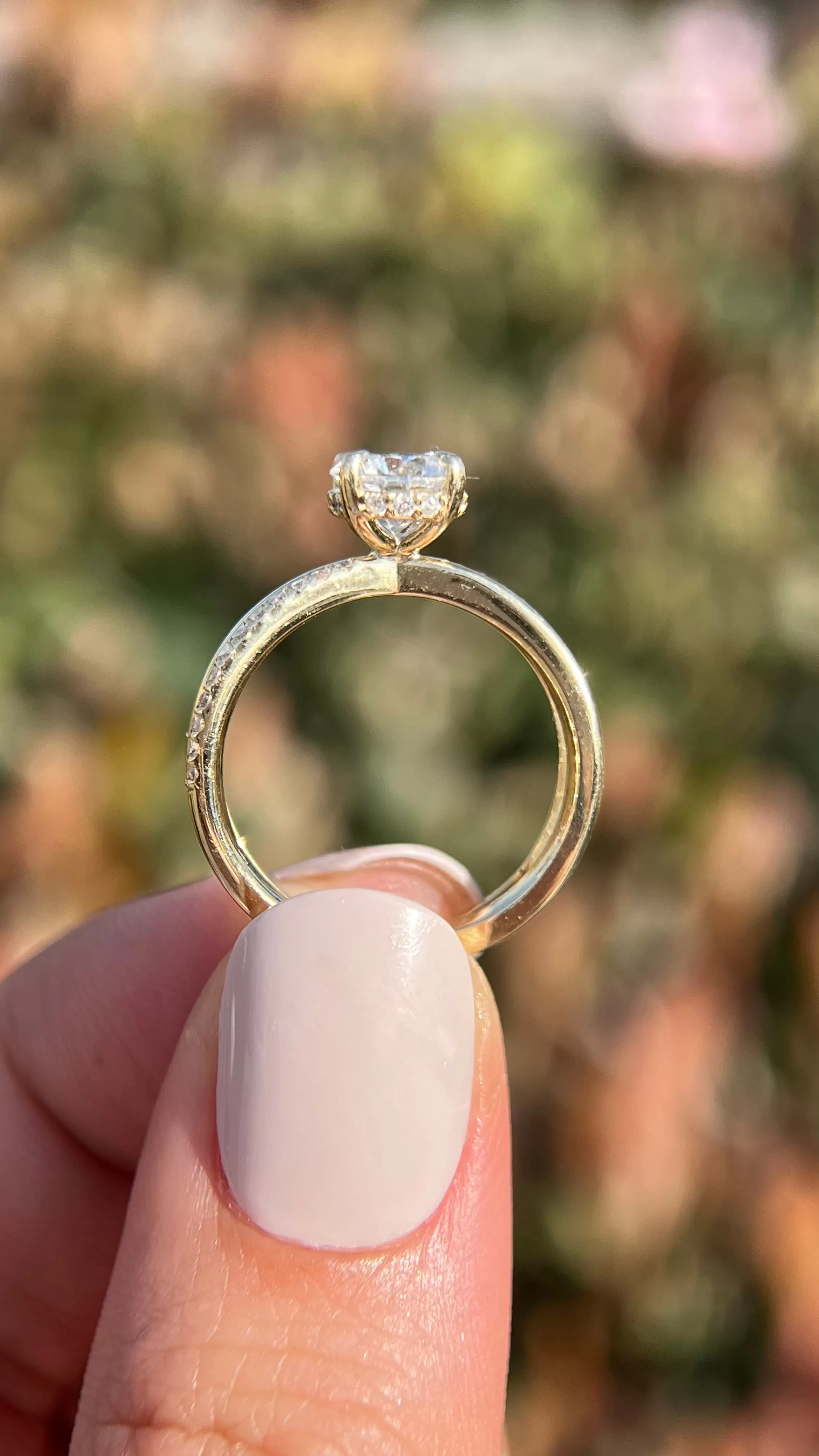 Chloe 1.02ct E-VS1 Round Lab Diamond