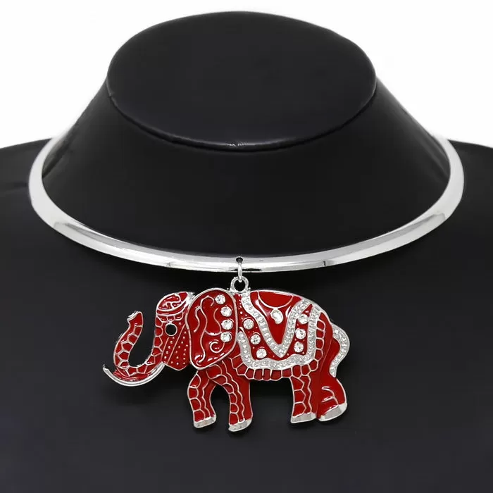 Chunky Elephant Pendant Short Collar Necklace