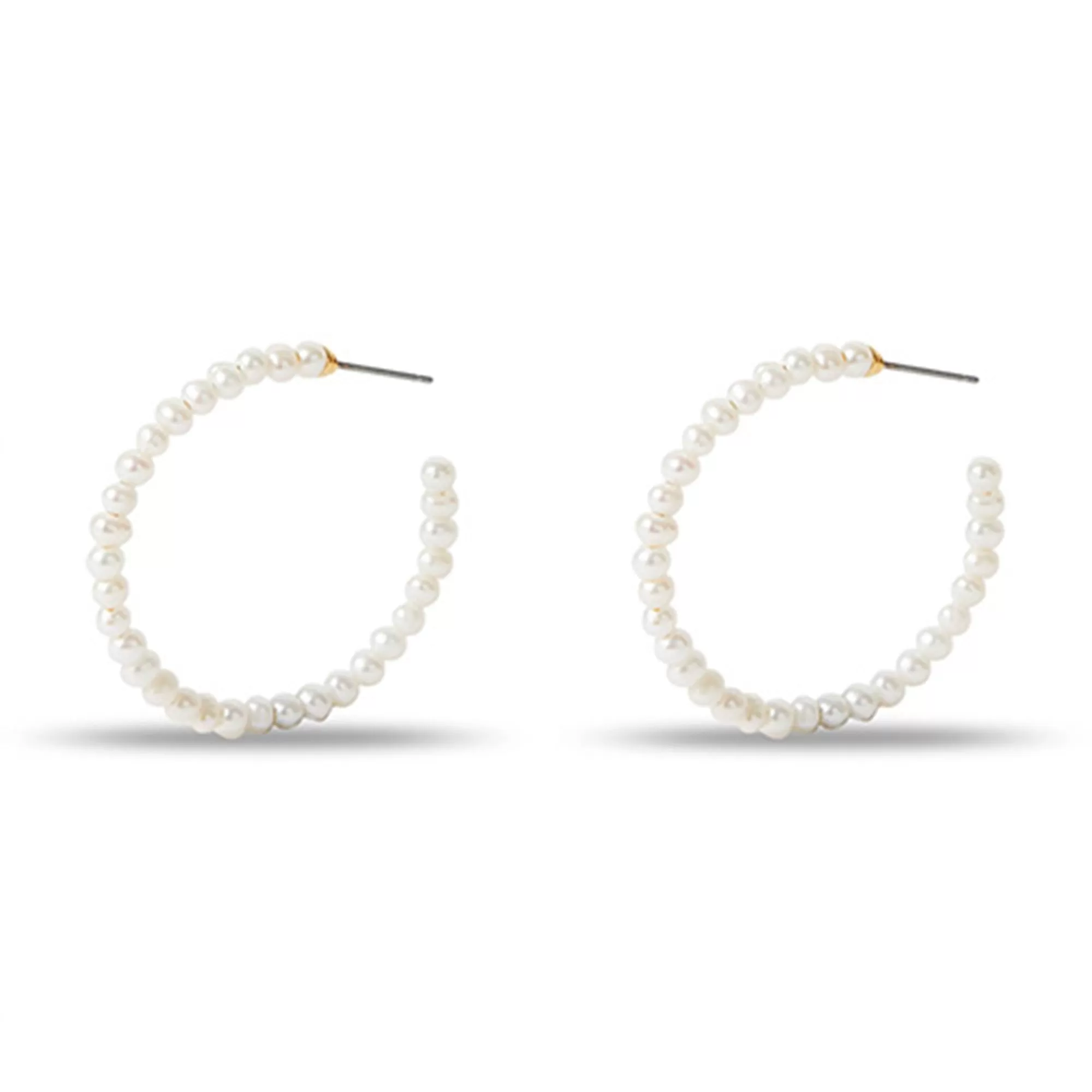 FRESHWATER PEARL MEDIUM HOOP