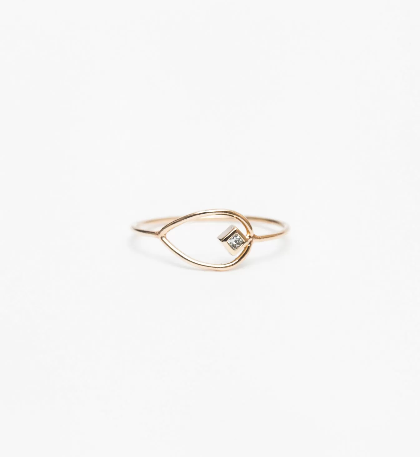 Horizontal Open Tear Princess Diamond Ring