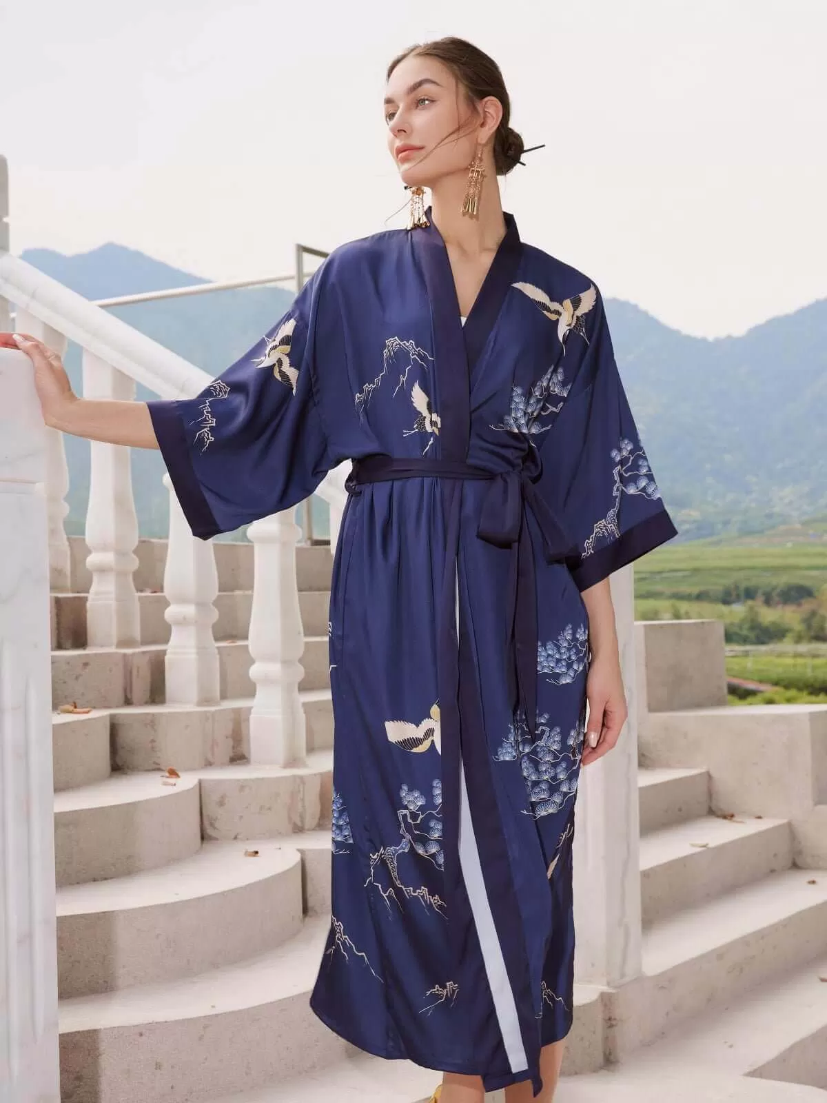 Mountain Crane Kimono Robe