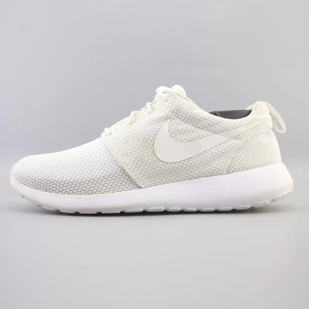 NIKE  ROSHE ONE