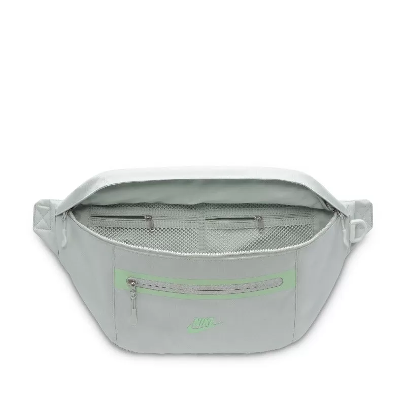 NK ELMNTL PRM WAISTPACK