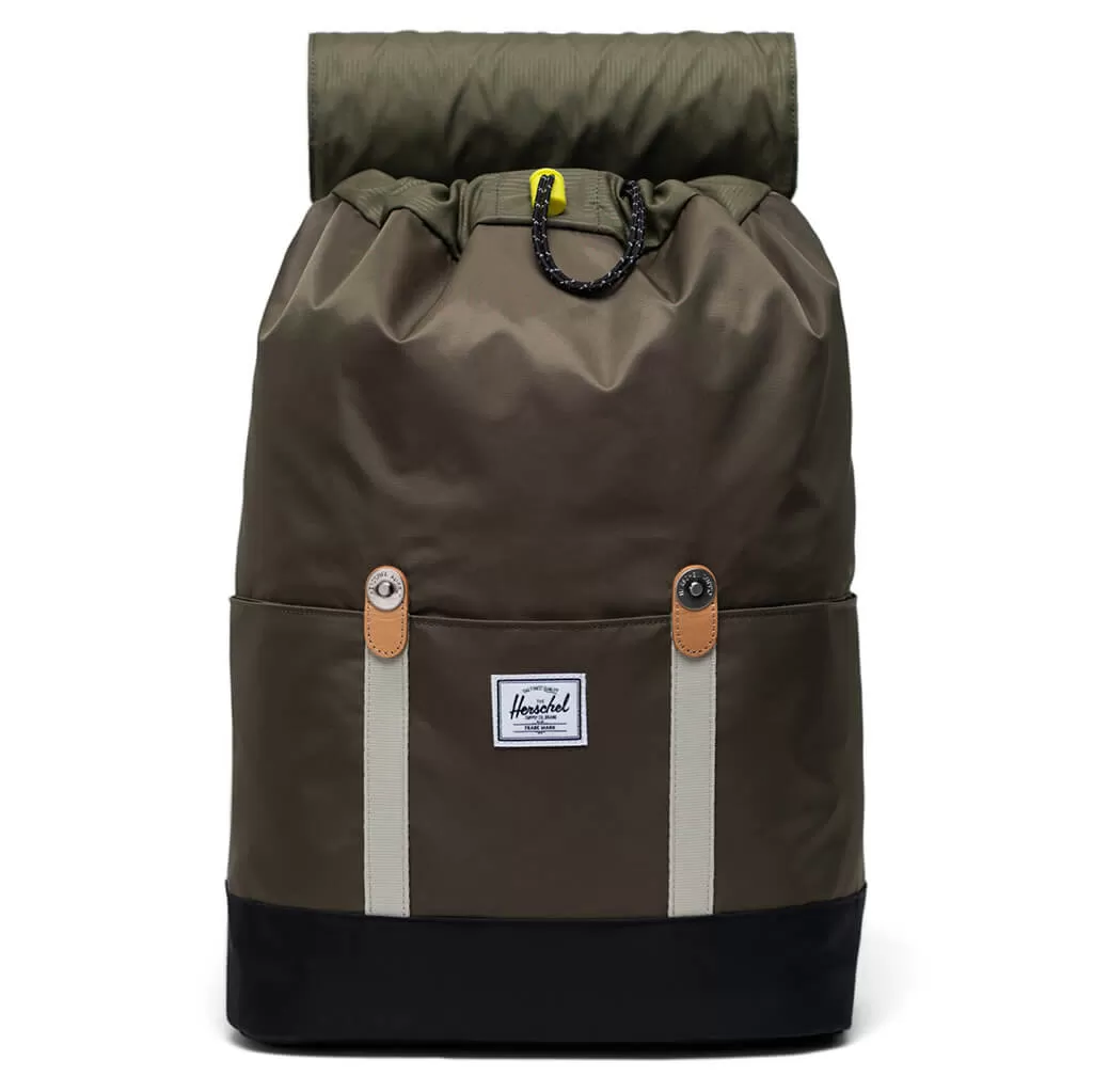 Retreat Small Backpack - Ivy Green/Black/Pelican