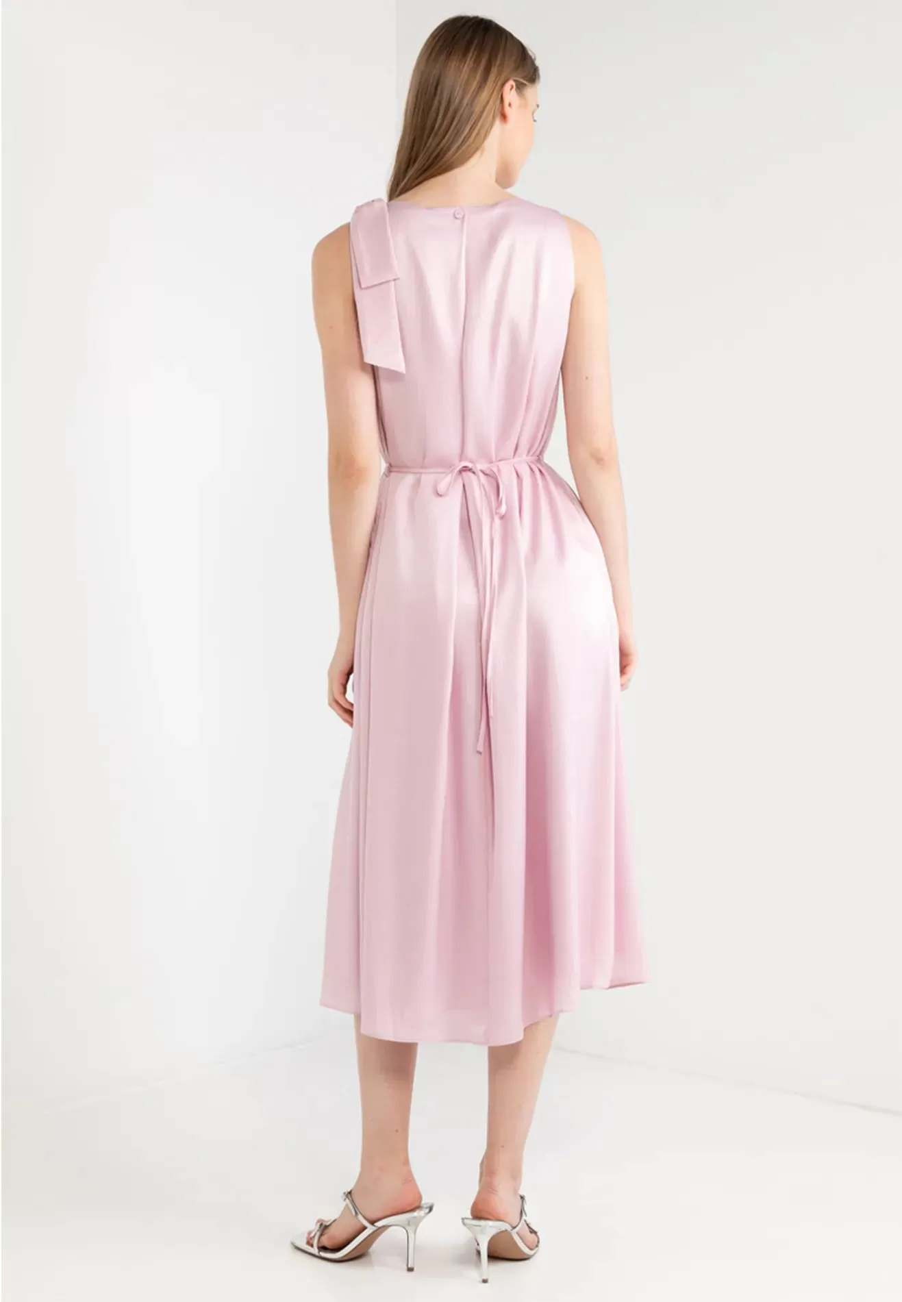 Ribbon Tie Sleeveless Maxi Dress