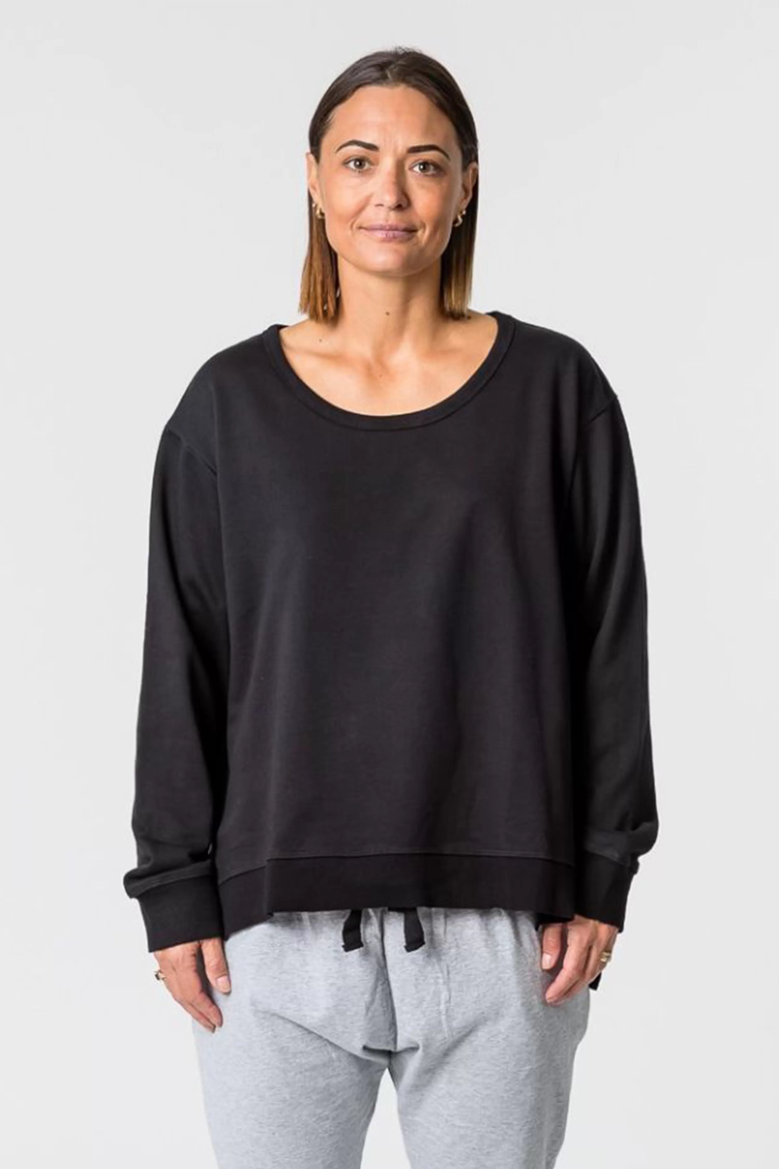 Ulverstone Black Sweatshirt