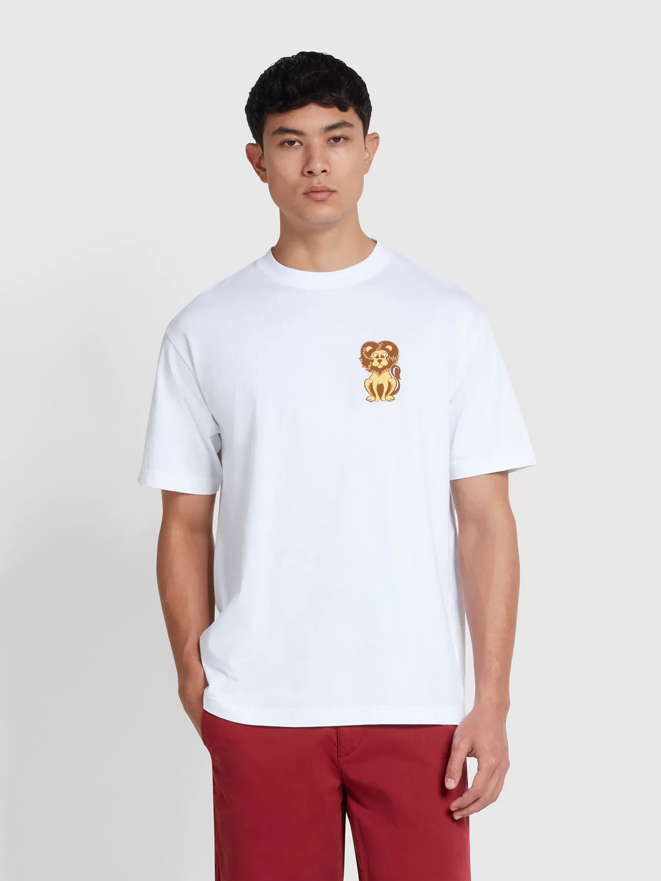 Xavier Lion Graphic Print T-Shirt In White